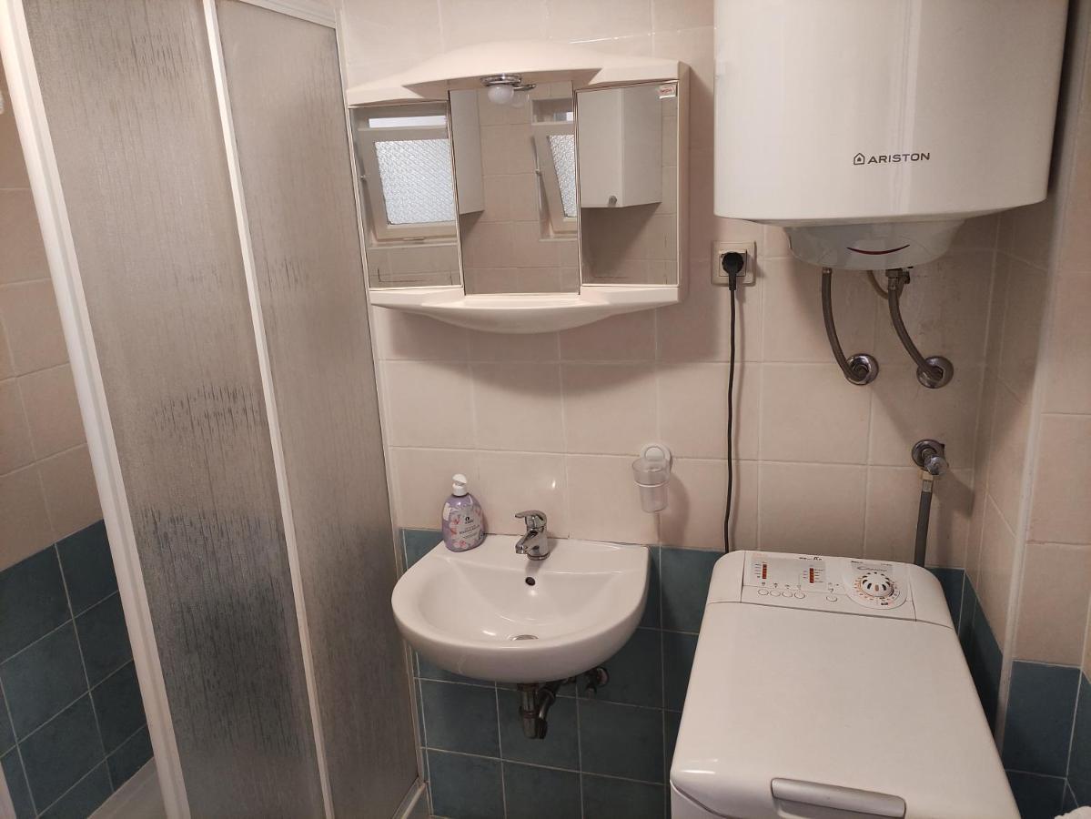 Apartment Valenta Пореч Экстерьер фото